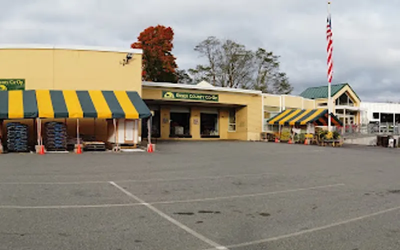 Essex County Co-Op — Pet supply store