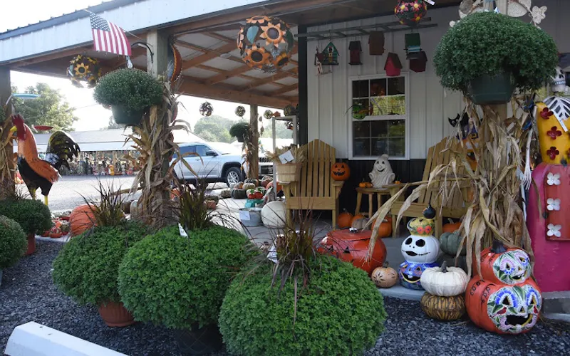 Tri-State Outdoor Solutions & Market — Landscaping supply store