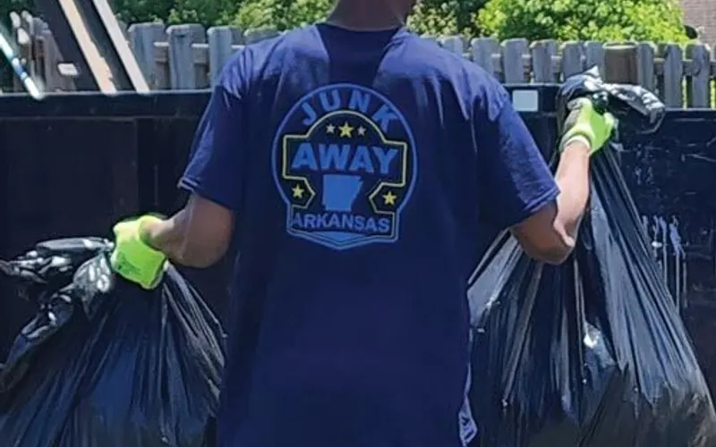Junk Away Arkansas — Junk removal service