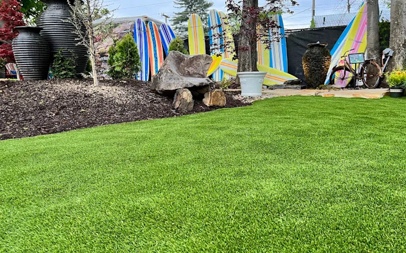 JVI Secret Gardens — Landscaper