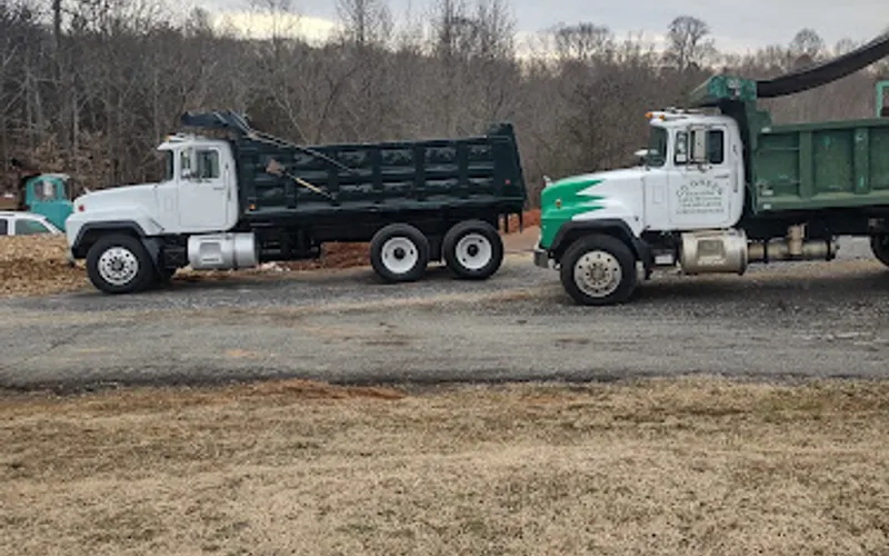 C D Green Trucking - Dump Truck Services — Trucking company