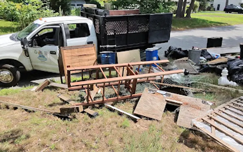 Smhaull Junk Removal — Waste management service