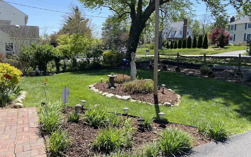Alexandria Landscaping Services — Landscaper