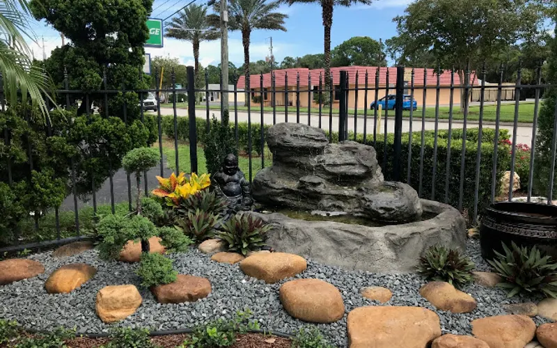 Feathercut Nursery & Design Landscape — Garden center
