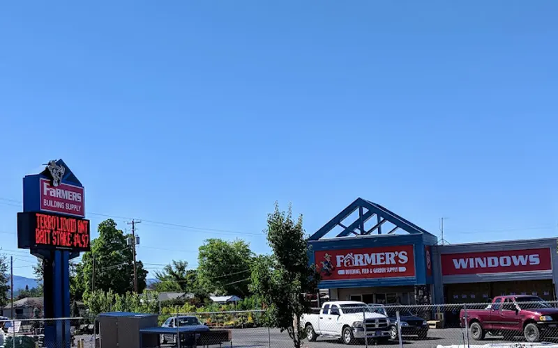 Farmers Building, Feed, & Garden Supply — Home improvement store