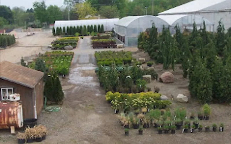 Elliott's Garden Center — Topsoil supplier