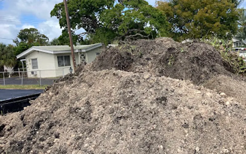 I love dirt — Landscaper