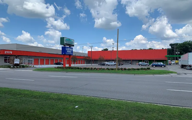 Hersch's Inc — Wholesaler