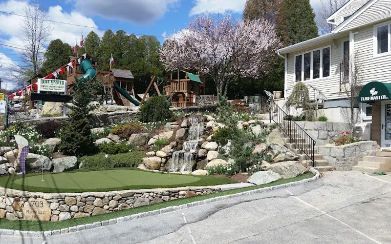 Turf Master Inc — Landscaper