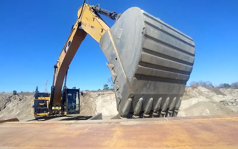 H C Trucking Inc — Sand & gravel supplier