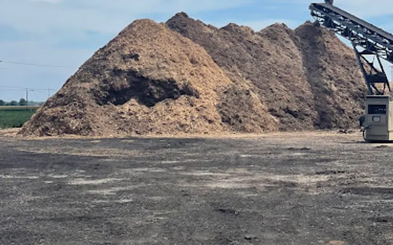 Stalnaker Topsoil & Mulch, LLC — Topsoil supplier