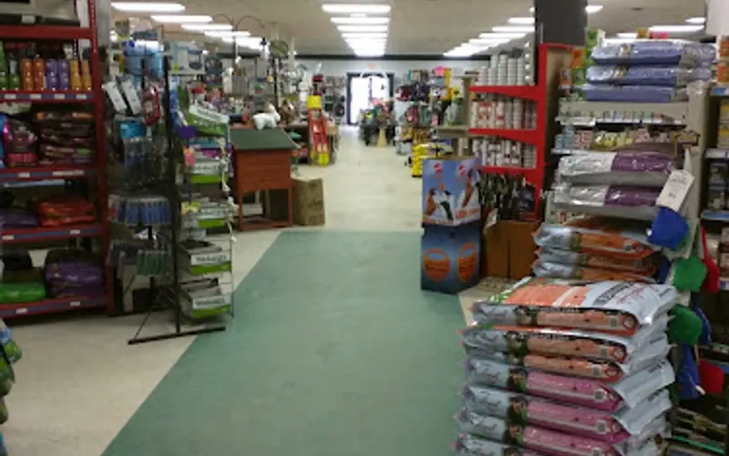 Achille Agway — Garden center