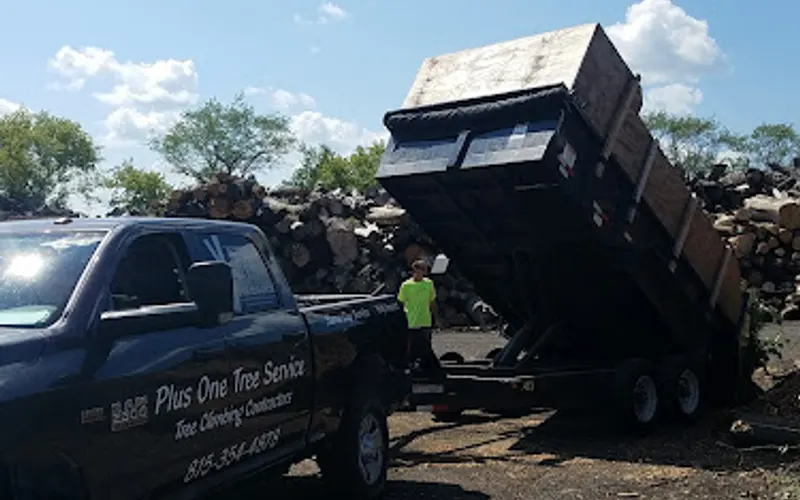 The Mulch Center — Topsoil supplier