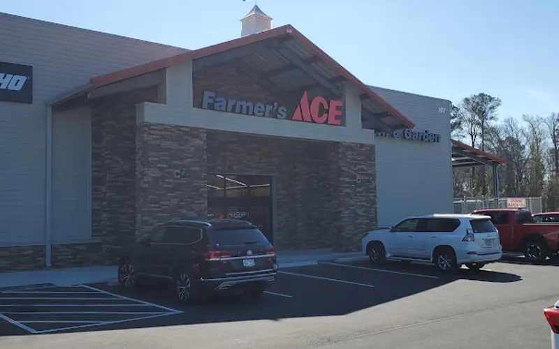 Farmer's Ace — Hardware store