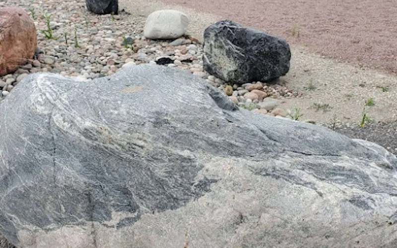 Amborn Stone — Stone supplier