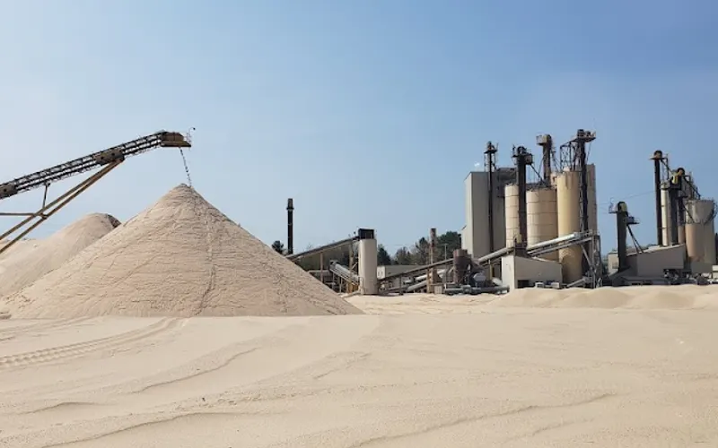 The Nugent Sand Company — Sand plant