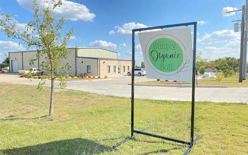 Simply Organic Soil — Topsoil supplier