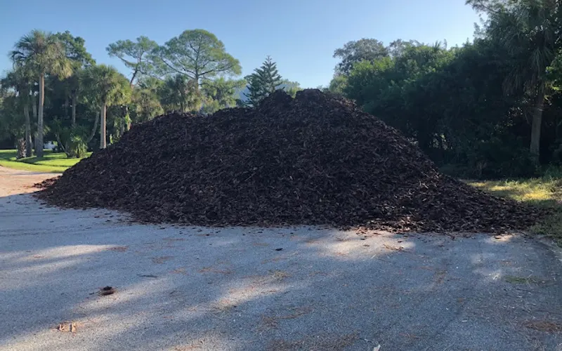Mulch For You — Mulch supplier