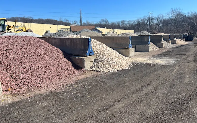 Modern Materials Corporation — Topsoil supplier