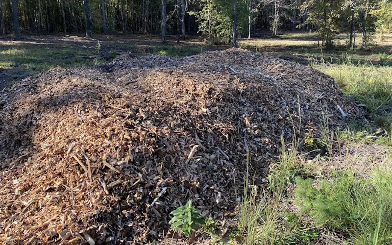 Yellow Hat Farms — Landscaping supply store
