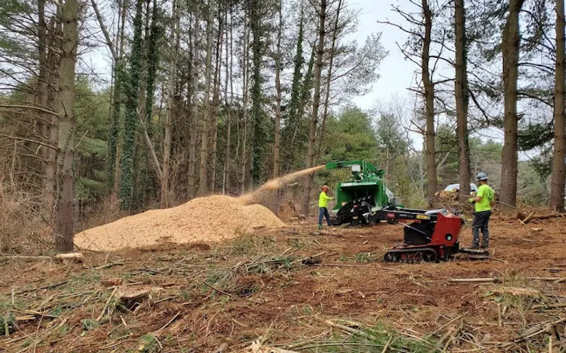 Grand Rapids Mulch & Stone — Landscaping supply store