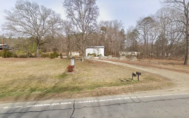 M. O. Spry Yard & Garden Supplies — Garden center