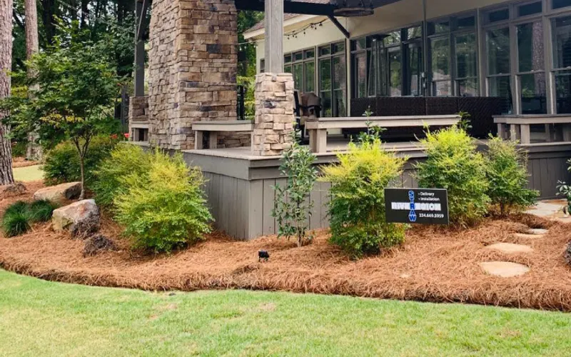 River Region Straw — Landscaping supply store