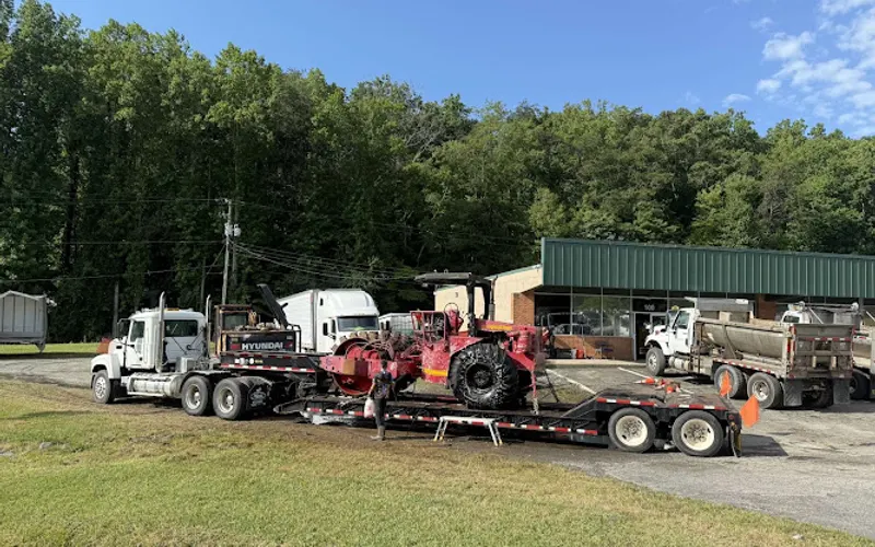 Advanced Hauling | Dump Truck Hauling Services — Trucking company