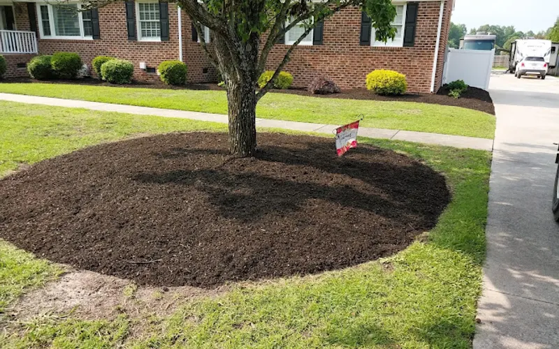 Alex Pinestraw & Mulch LLC — Landscaper