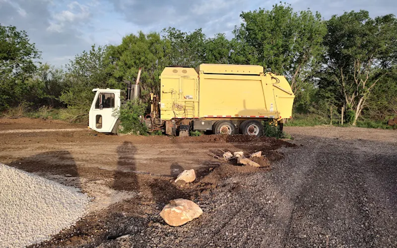 Dabco Stone & Soil — Landscaping supply store