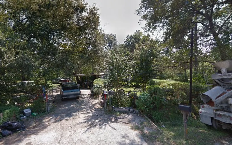 Phipps Lawn Maintenance — Mulch supplier