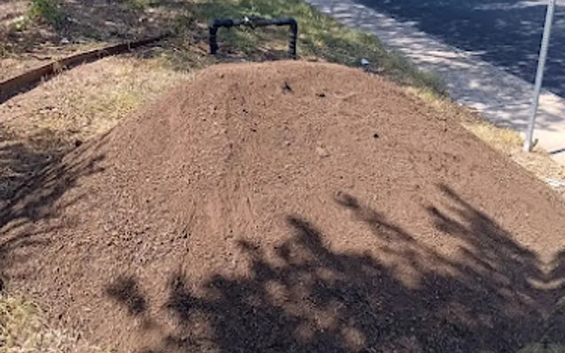 Select Sand & Gravel — Sand & gravel supplier