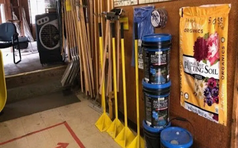 Macalvey's Nursery — Rock shop