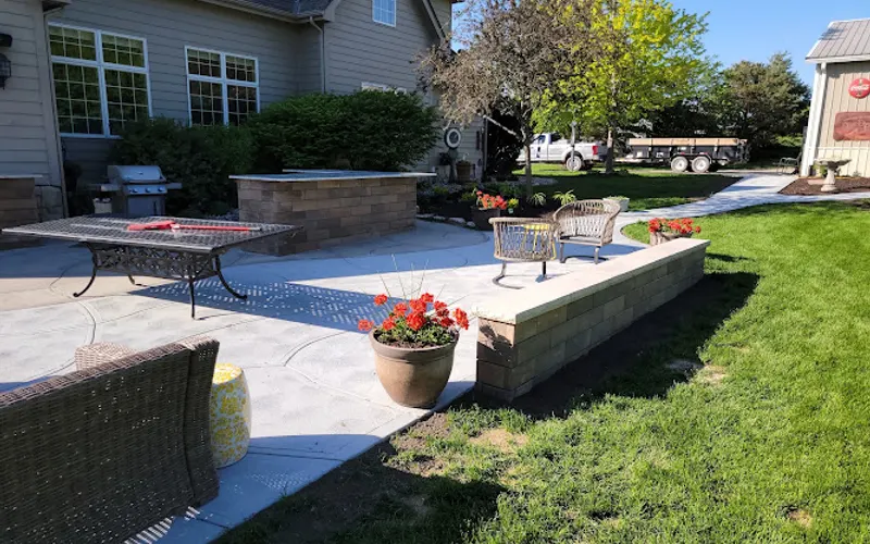 Neher Enterprises LLC — Landscaper
