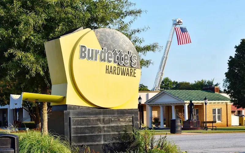 B.W. Burdette & Son Hardware — Hardware store