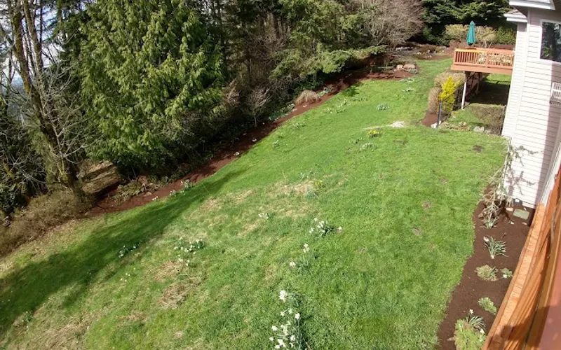 Bark King Blower Truck Service — Mulch supplier