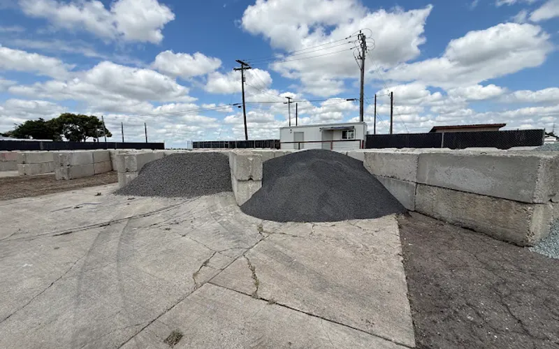 Norcal's Rock Yard — Landscaping supply store