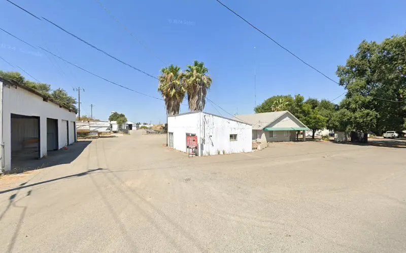 Red Truck Rock Yard LLC — Landscaping supply store