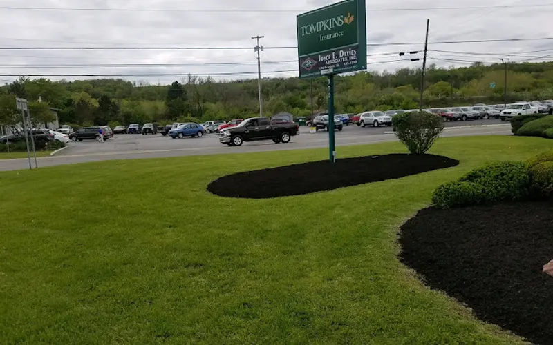 Farrell's Lawn Service — Landscaper