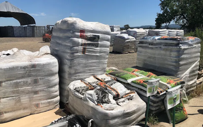 Oroville Garden Center — Garden center