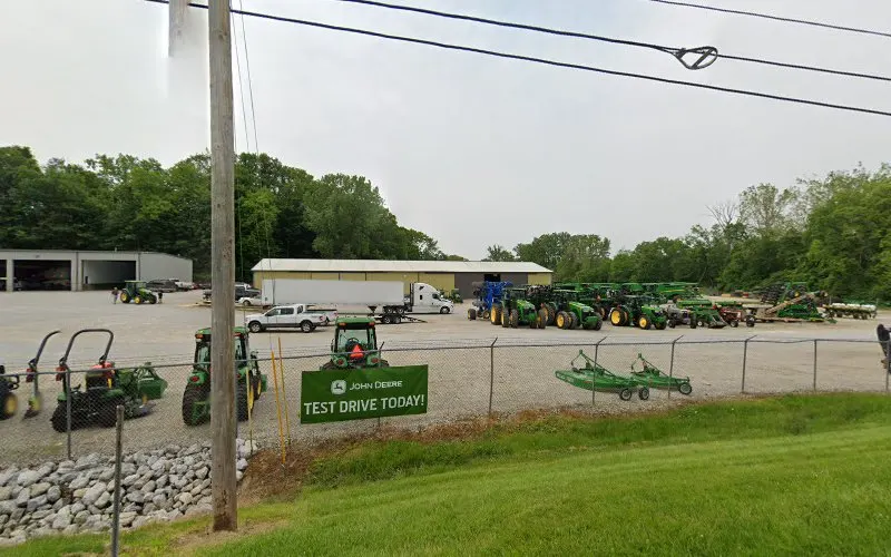 Troxel Equipment — Landscaping supply store